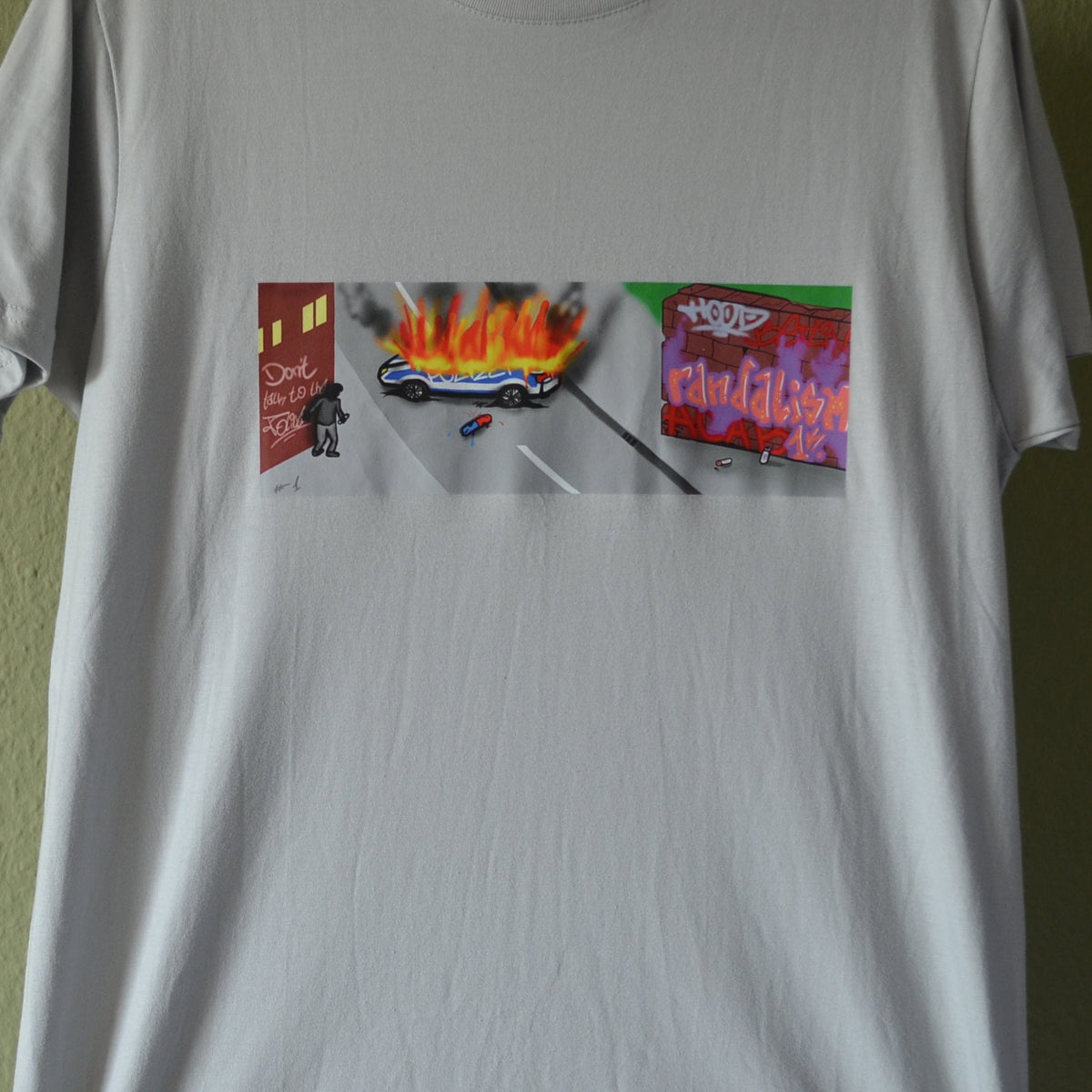 Kurzärmliges T-Shirt "#1"
